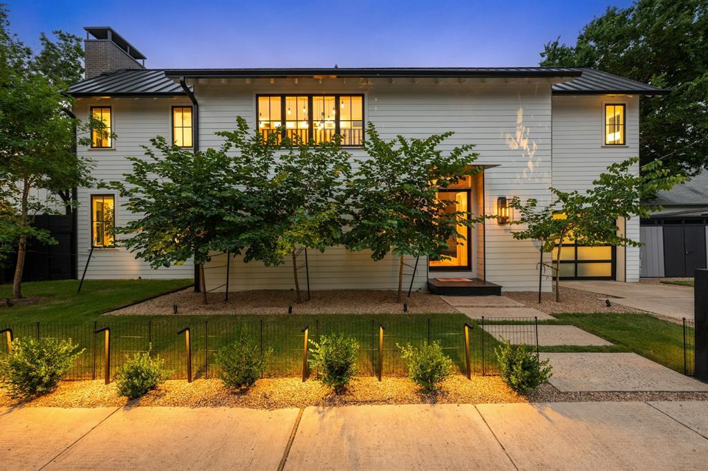 1306 Clifford Ave in Austin, TX - Building Photo