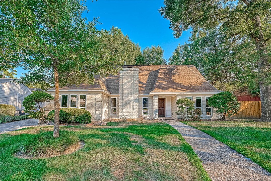 3615 Highfalls Dr in Houston, TX - Building Photo