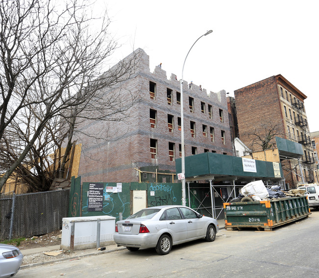 2015 Vyse Ave in Bronx, NY - Building Photo - Building Photo