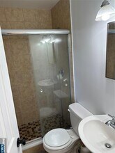175 Veterans Dr in Northvale, NJ - Building Photo - Building Photo