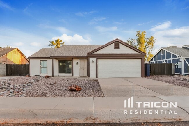 property at 673 E Estrella Dr