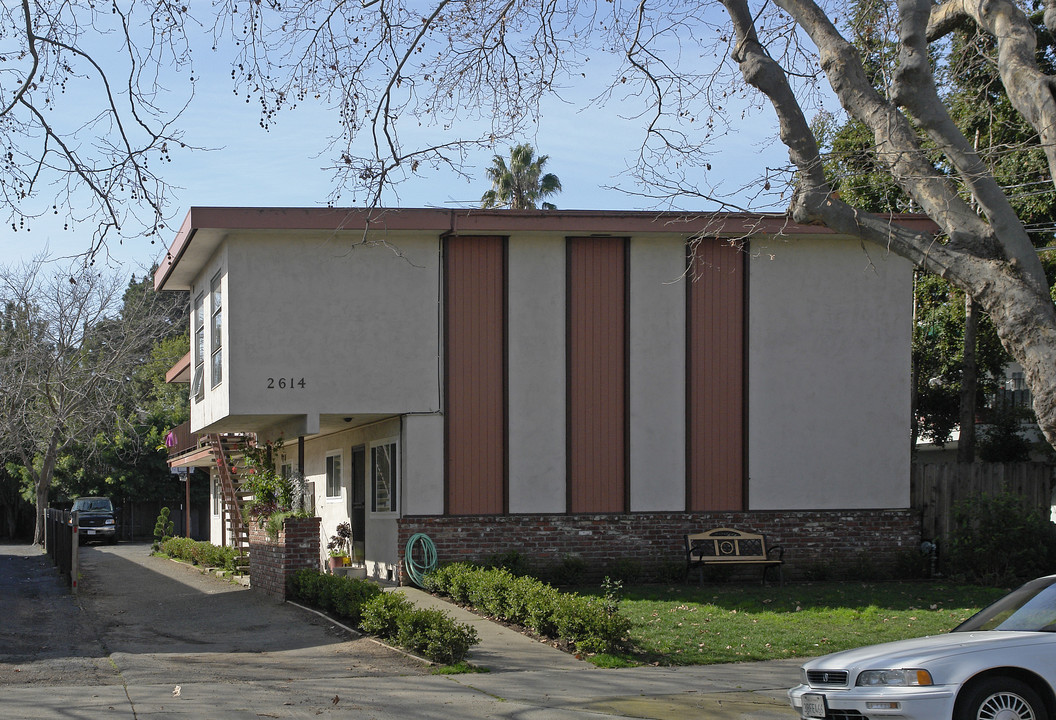 2614 Central Ave in Alameda, CA - Foto de edificio