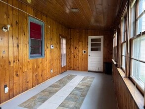 1532 Vernon Ave in Beloit, WI - Building Photo - Building Photo