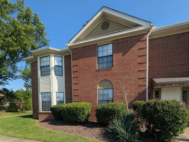property at 501 Chandler Pl