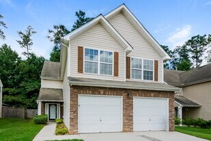 3513 Ebb Cir in Fairburn, GA - Building Photo