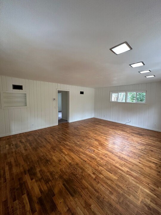 515-515 E Madison Ave in Milton, WI - Building Photo