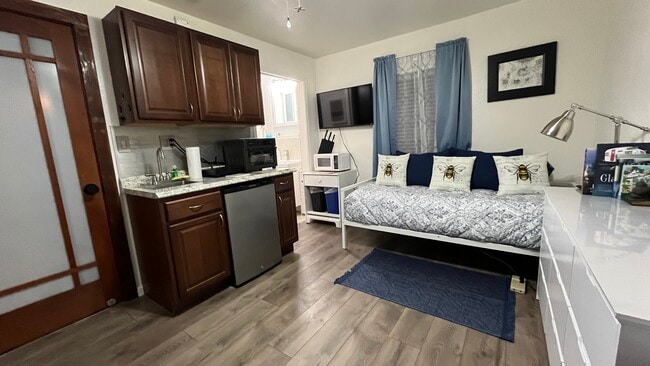 1736 Guadalupe Ave, Unit WG Private Studio