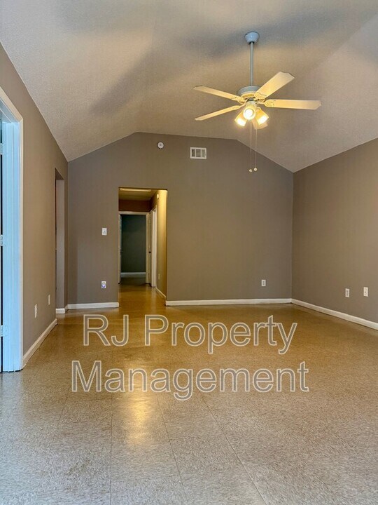 710 Pendleton St in Memphis, TN - Building Photo