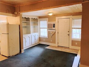 911 Union St in Brunswick, GA - Building Photo - Building Photo
