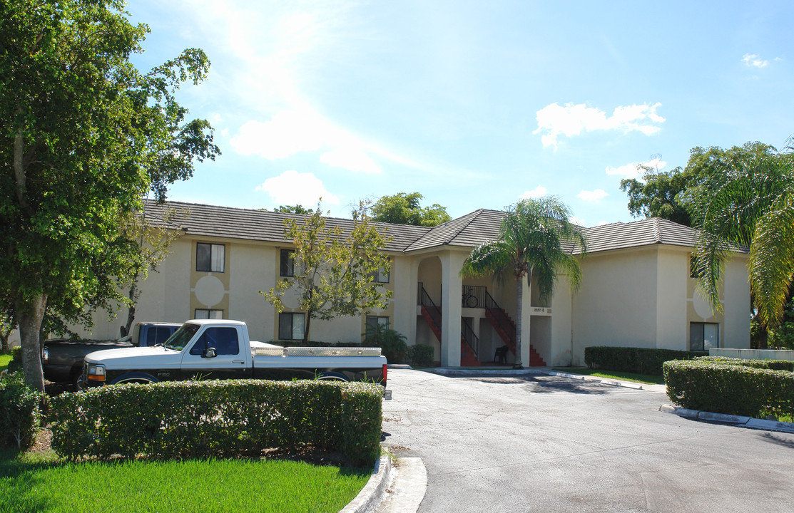 11550-1156 NW 43rd Ct in Coral Springs, FL - Building Photo