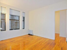 3117 Broadway in New York, NY - Building Photo