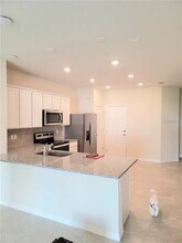 4587 Cypress Cay Wy in Kissimmee, FL - Building Photo - Building Photo
