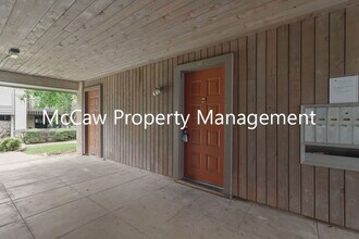 4537 N O'Connor Rd in Irving, TX - Building Photo - Building Photo