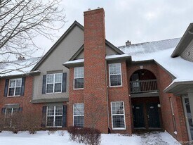 28518 Carlton Way Dr in Novi, MI - Building Photo