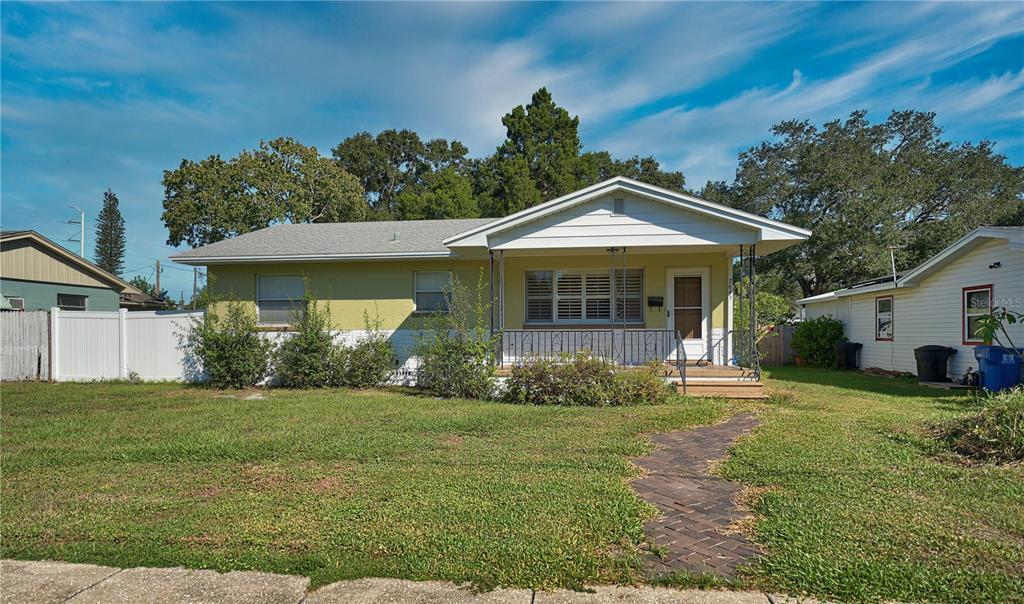 2643 39th Ave N in St. Petersburg, FL - Building Photo