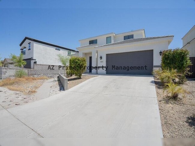 property at 1409 E Shangri La Rd