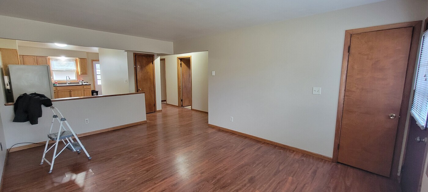 3374 Stein Blvd, Unit 3374 in Eau Claire, WI - Building Photo