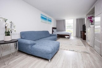 501 Three Islands Boulevard in Hallandale Beach, FL - Building Photo - Building Photo