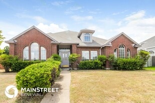 101 Chapel Hill Dr in Desoto, TX - Building Photo