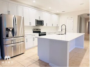 6758 Duncaster St in Windermere, FL - Building Photo - Building Photo