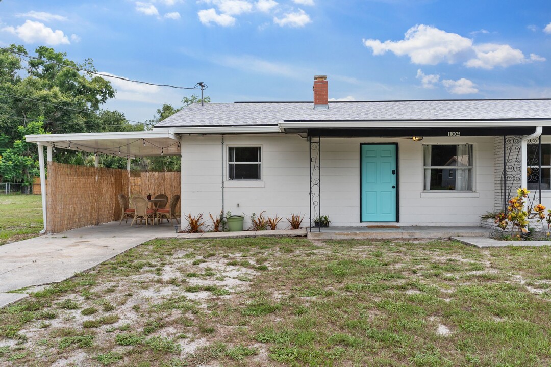 1304 15th St SW in Winter Haven, FL - Building Photo