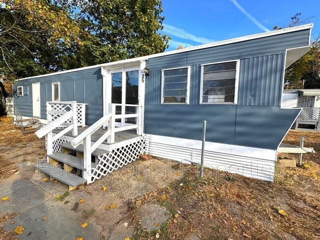 property at 35 Rita Faiola Ln