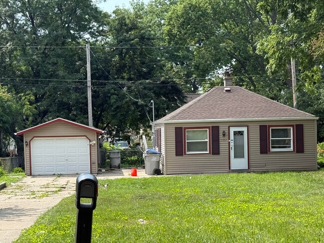 property at 5557 N 53rd St