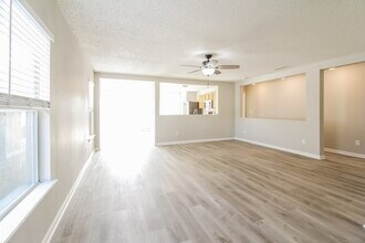 86227 Cartesian Pointe Dr in Yulee, FL - Building Photo - Building Photo