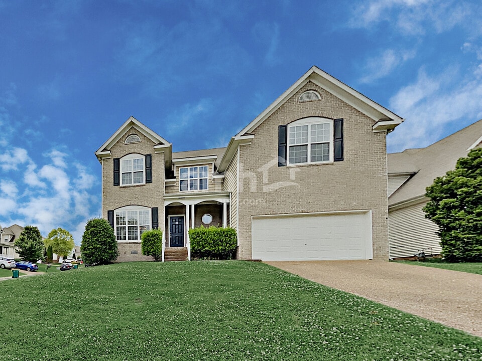 3030 Romain Trl in Spring Hill, TN - Building Photo