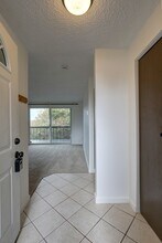 8100 Delridge Wy SW in Seattle, WA - Building Photo - Building Photo