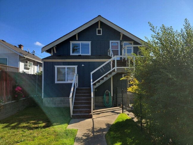 property at 1141 Naval Ave