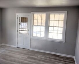 3003 Venus St in San Antonio, TX - Building Photo - Building Photo