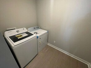 17195 Seaboard Pl in Noblesville, IN - Building Photo - Building Photo