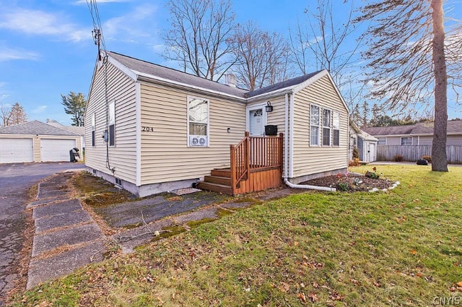 204 Breman Ave in Syracuse, NY - Building Photo - Building Photo
