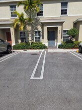 533 NE 5th Pl in Florida City, FL - Building Photo - Building Photo