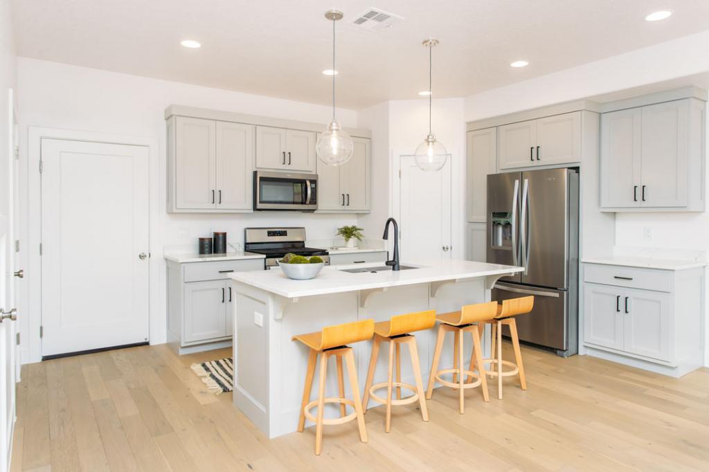 2682 E Wake Frst Ln in Saint George, UT - Building Photo