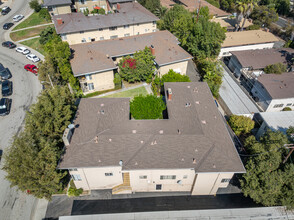 1733 Ellincourt Dr in South Pasadena, CA - Building Photo - Building Photo