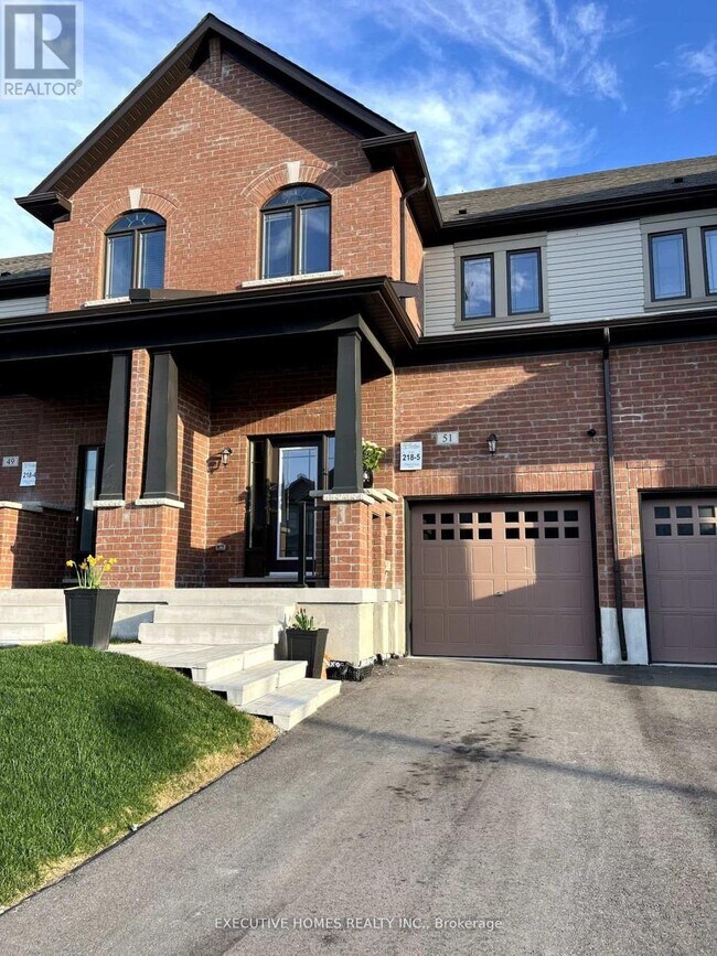 51 Lorne Thomas Pl in New Tecumseth, ON - Building Photo - Building Photo