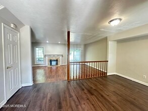 262 Fairfield Pl in Morganville, NJ - Building Photo - Building Photo