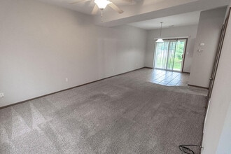 1637 Citadel Dr in Columbia, MO - Building Photo - Building Photo