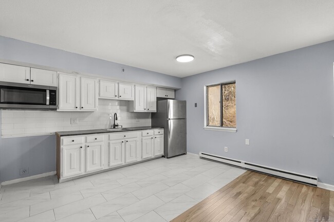 property at 543 Woodward Ave