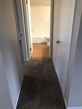 127 Abbey Ln in Chesterton, IN - Foto de edificio - Building Photo