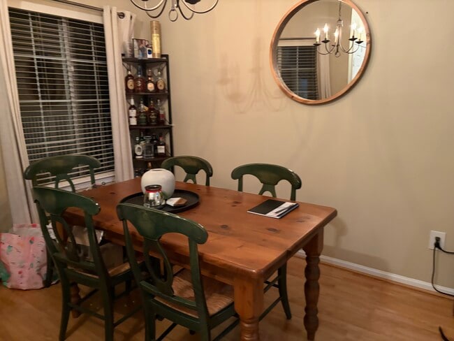 3 Sussex Ct, Unit NA in Bedminster, NJ - Foto de edificio - Building Photo