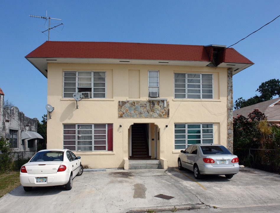 151 NW 18th Ave in Miami, FL - Building Photo