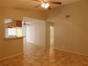 11310 Walnut Ridge Dr in Austin, TX - Building Photo - Building Photo