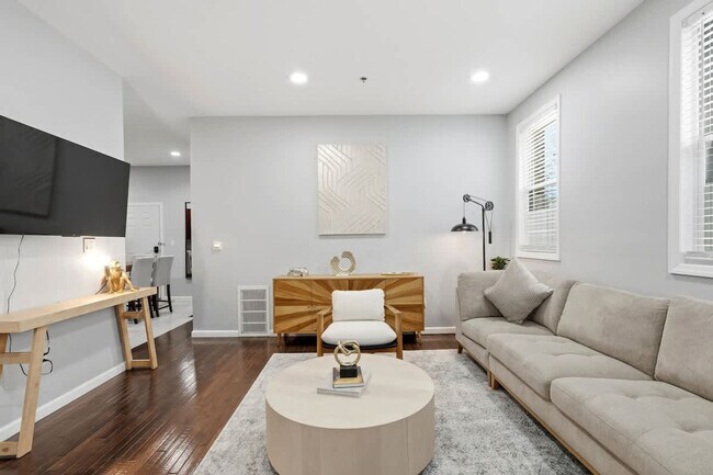 41 Vroom St in Jersey City, NJ - Building Photo - Building Photo