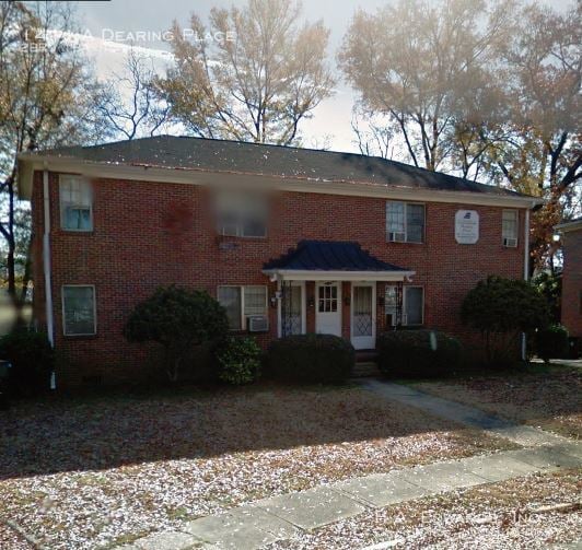property at 1411 Dearing Pl