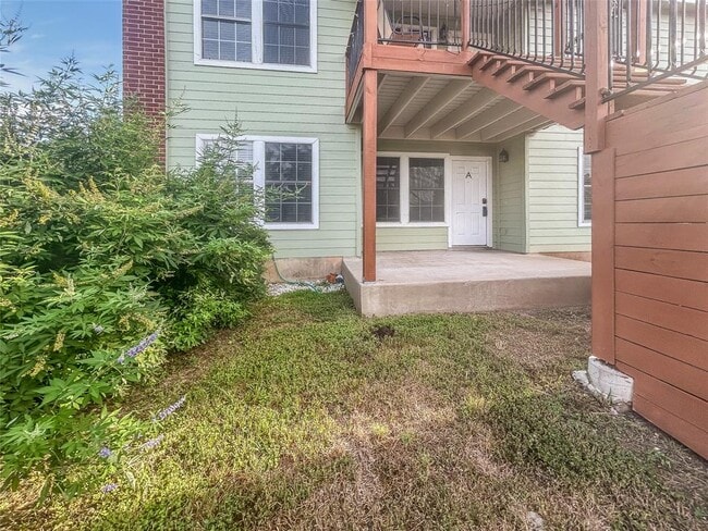5700 Glen Meadow Dr in Austin, TX - Building Photo - Building Photo