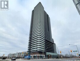 7895 Jane St in Vaughan, ON - Building Photo