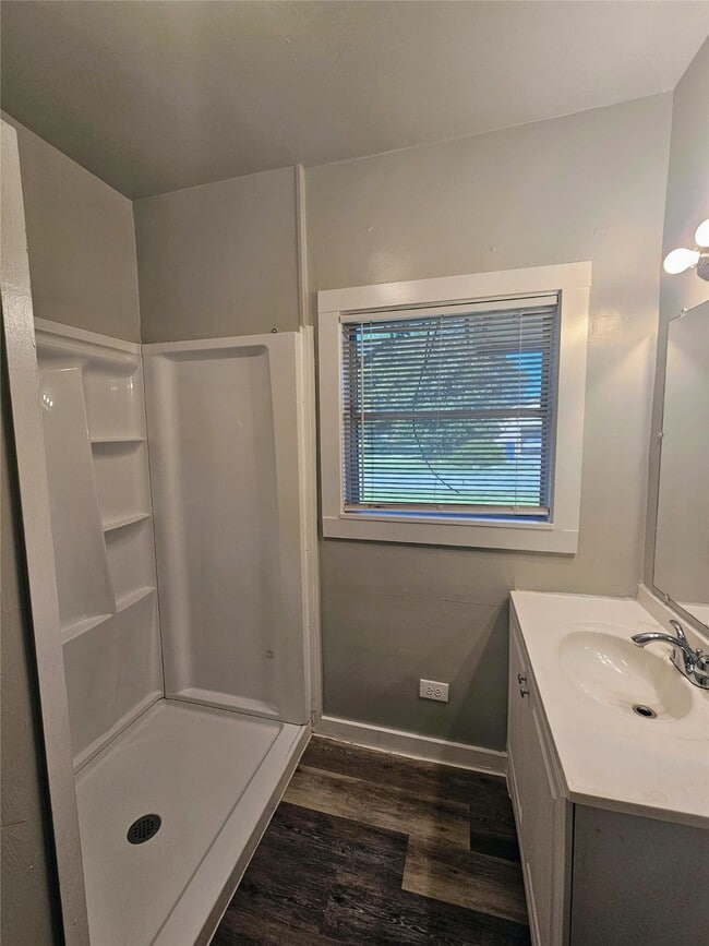 property at 132 W Texaco St